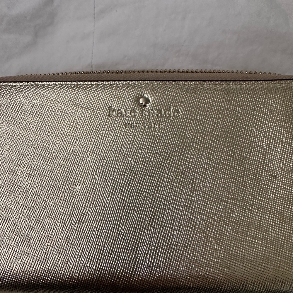 Kate spade wristlet/wallet
